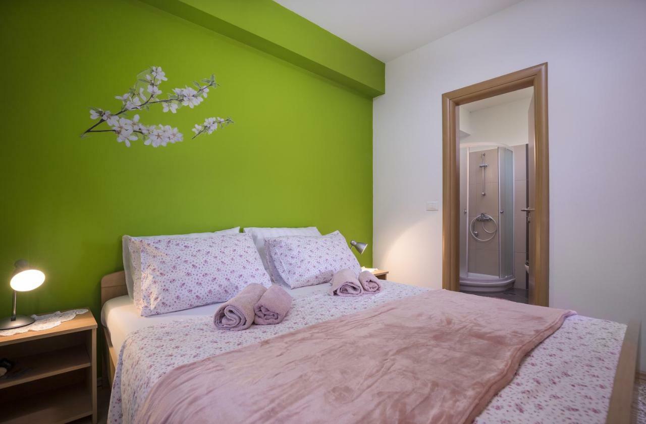 Ella Apartamento